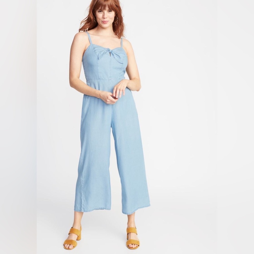 Old Navy Chambray Tie Front Jumpsuit